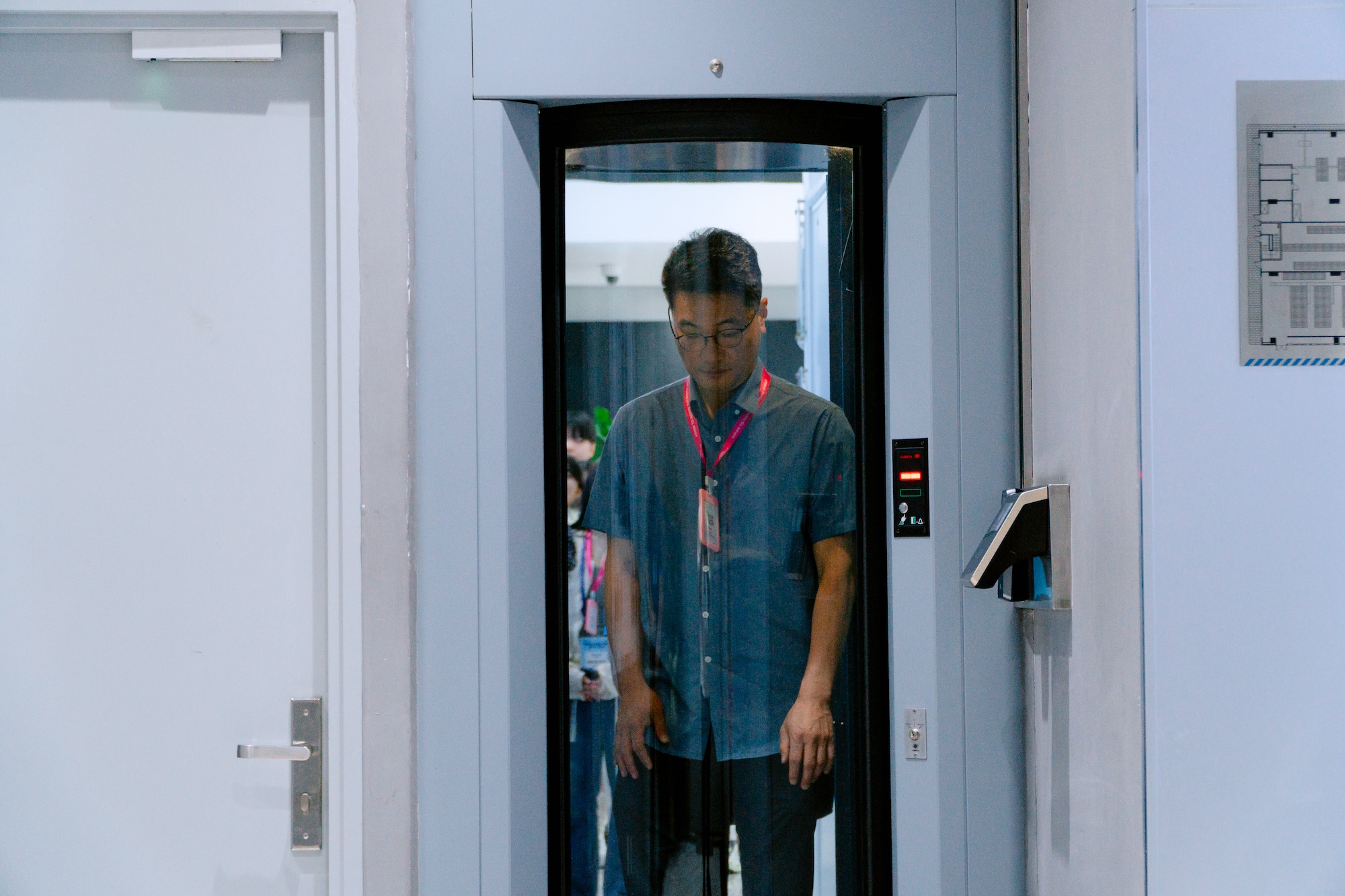 Từ hành lang giảng đường đến Trái tim công nghệ CMC Telecom Data Center